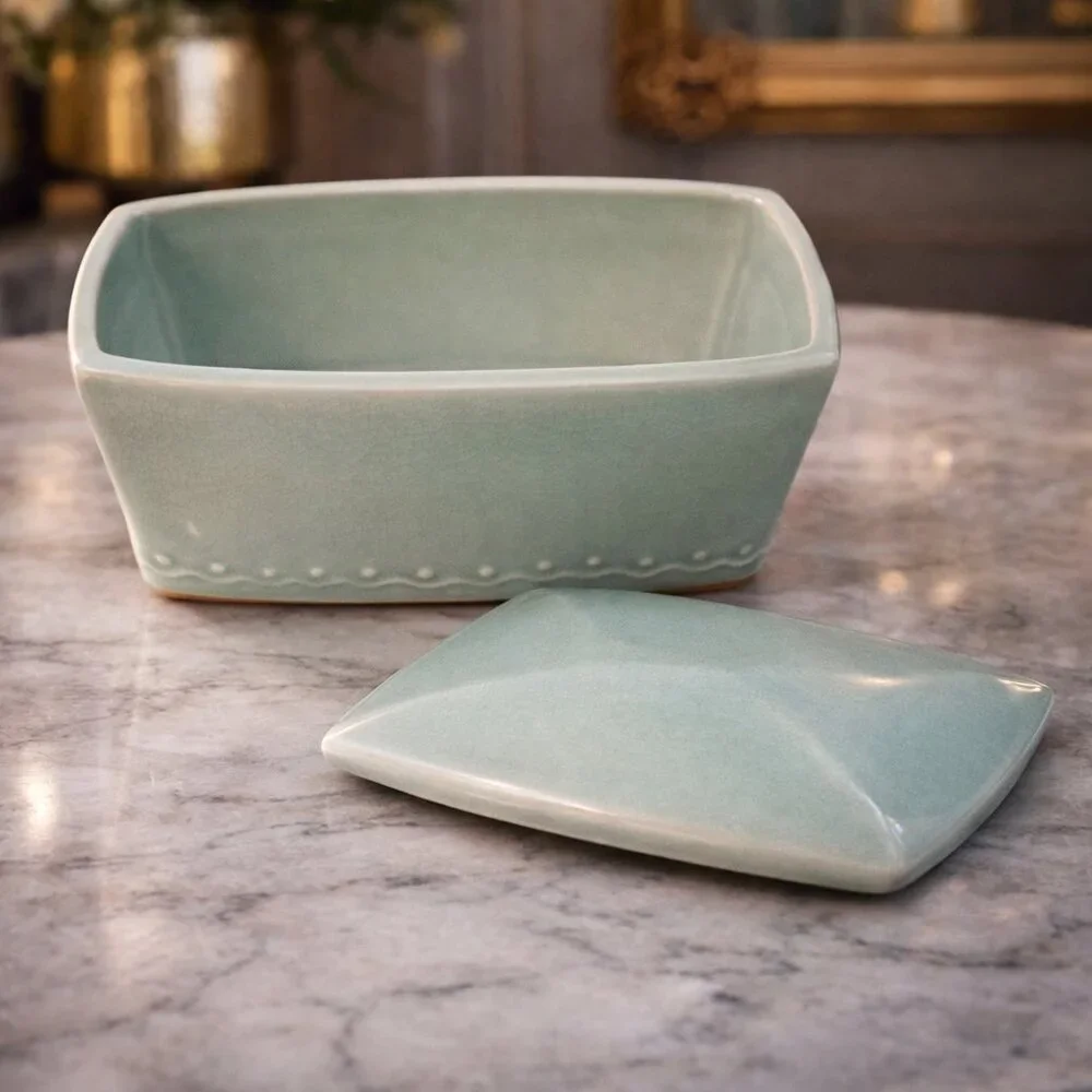Vintage Pier 1 Celadon Crackle Glaze Ceramic Box w Lid NEW Decor